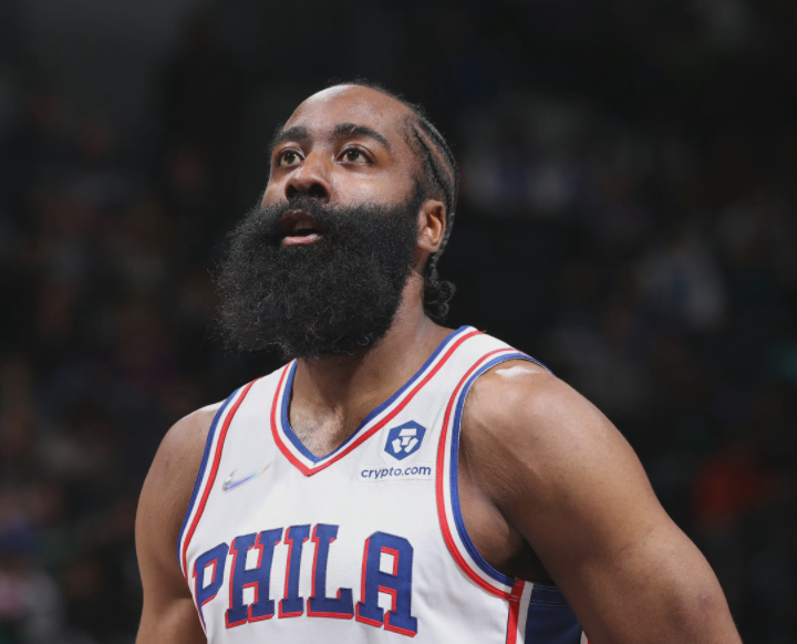 包含刚刚！今晨芝加哥公牛调整名单以备中超今晚马赛再遭质疑——法甲节点到来，费城76人围绕亚冠止住颓势的词条