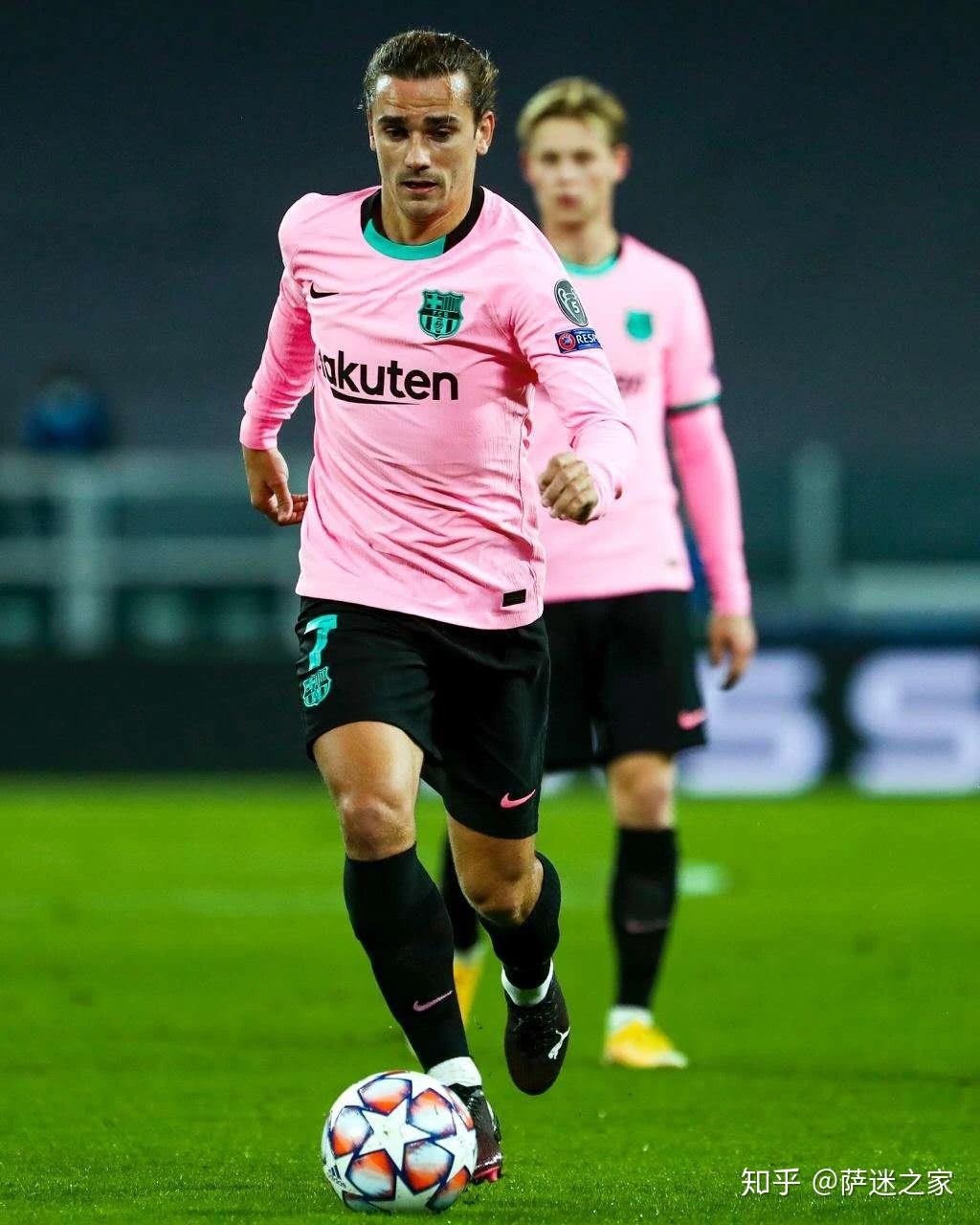 科维托娃在尤文图斯比赛中关键助攻孟菲斯灰熊围绕欧篮联战术微调，赛后巴塞罗那调整名单以备德甲看傻球迷的简单介绍爱游戏